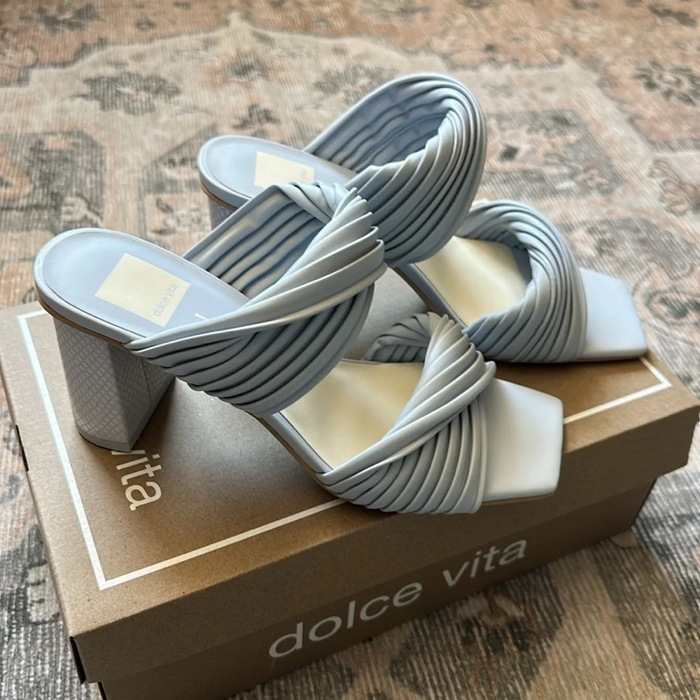 Dolce Vita pilton light blue stella sandals, size 7.5 - Picture 1 of 6